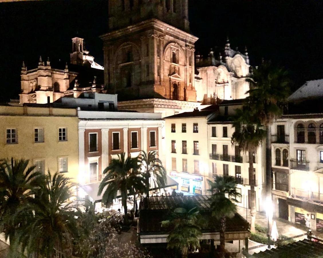 Romanillaloft Con Vistas A La Catedral Y Muy Acogedor Apartment Granada Exterior photo